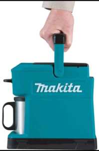 makita has a handle for easy grip